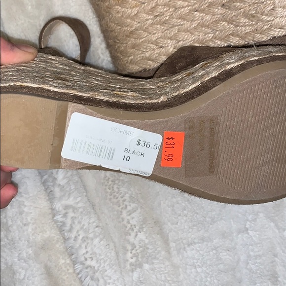 Wedges - Picture 3 of 3